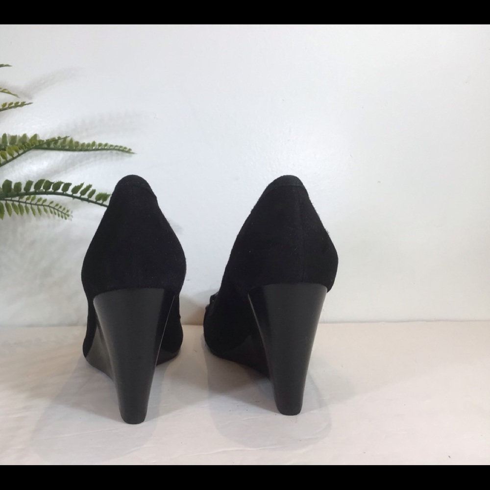 COACH BLACK SUEDE LEATHER SLIP ON WEDGES SZ 9.5 - Picture 6 of 8